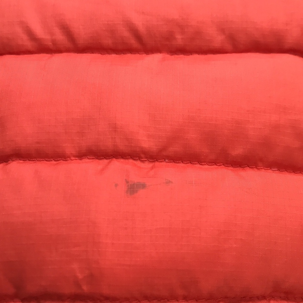 Patagonia Down Vest (size 12-18m) - Picture 7 of 7